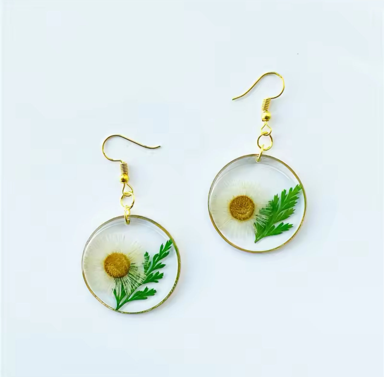 Dried Flower Resin Earrings